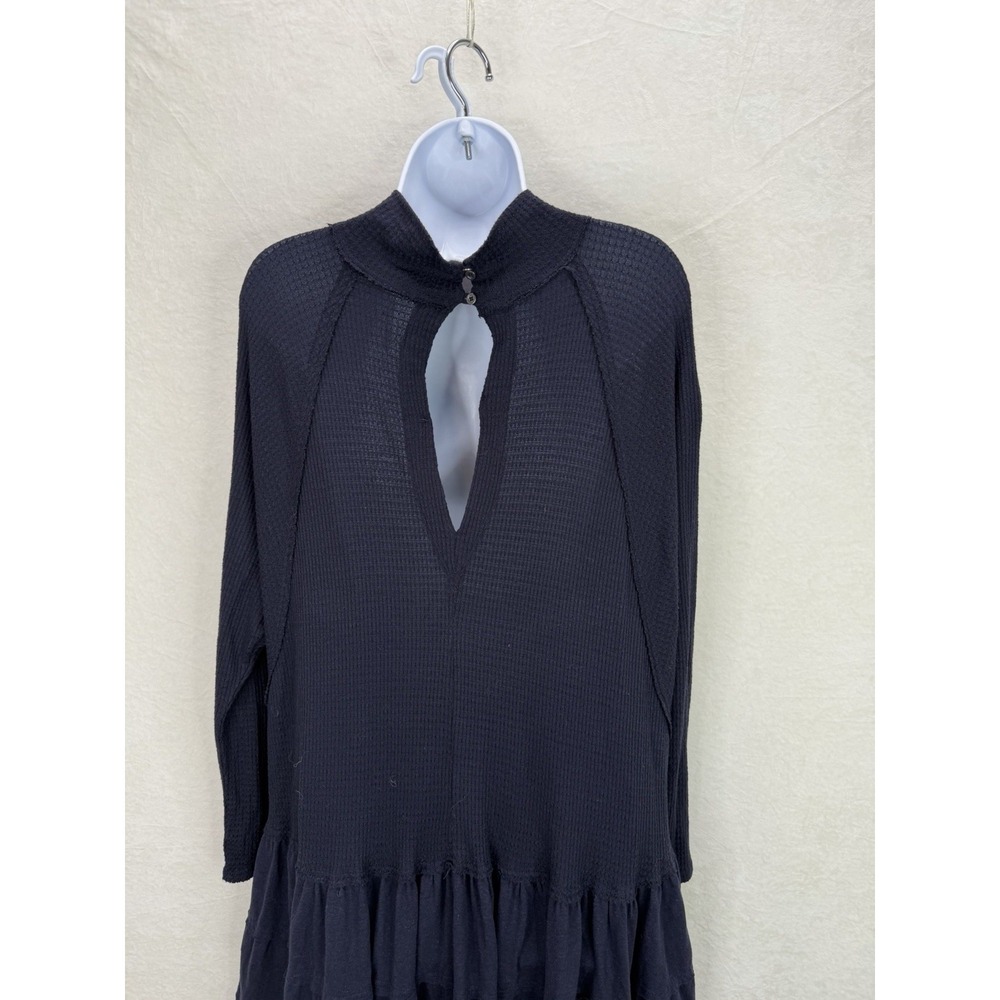 Free People Women's Tiered Waffle Knit Long Sleeve Tunic Size Large - Picture 2 of 9